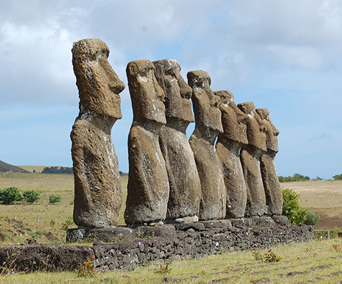 ilha-de-pascoa-misterios-no-pacifico